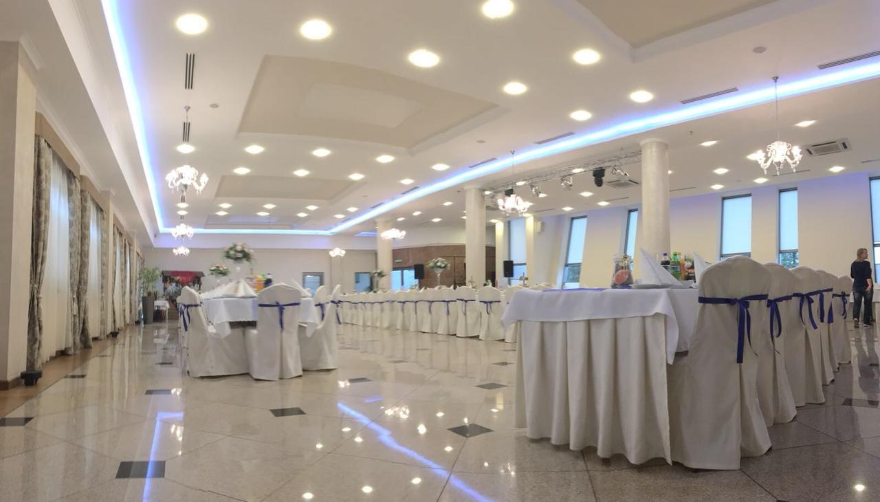 Irys Hotel Micigozd Bagian luar foto